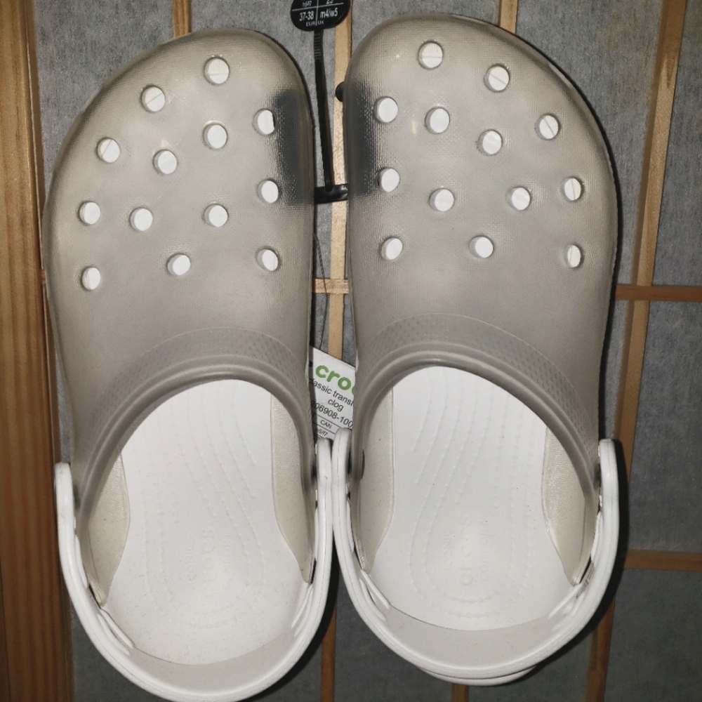 Crocs